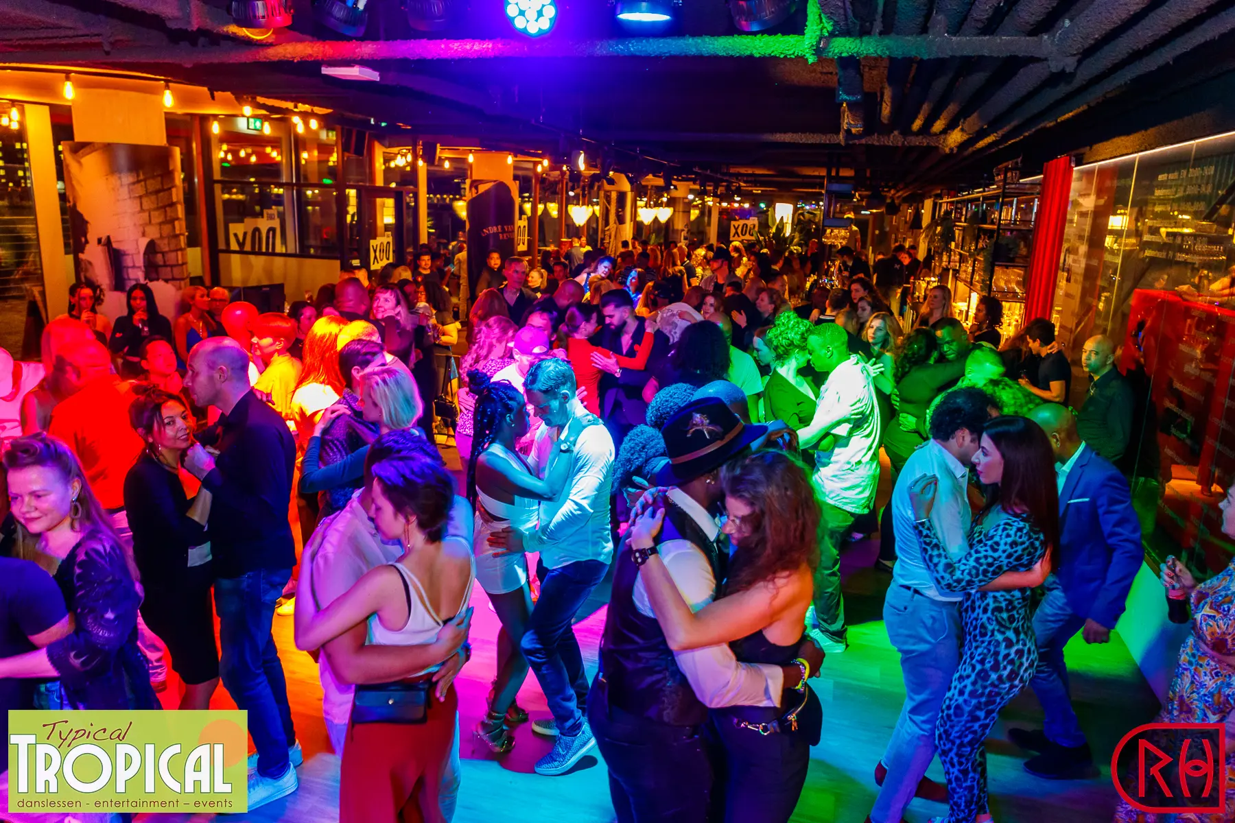 Gratis Latincafé Dox met DJ Gilly